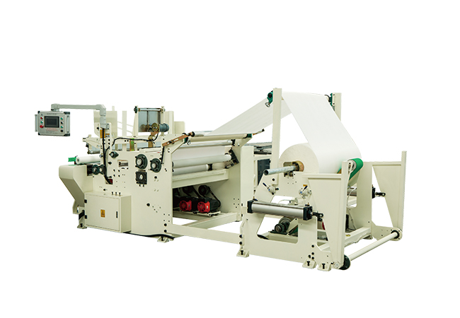 ZSLF-1200/2200全自動懶（lǎn）人抹布（bù）複卷機